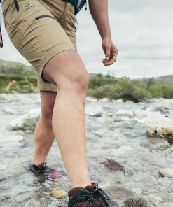 Halti Pallas Women's X-stretch Lite Shorts 6 Halti Pallas Women's X-stretch Lite Shorts