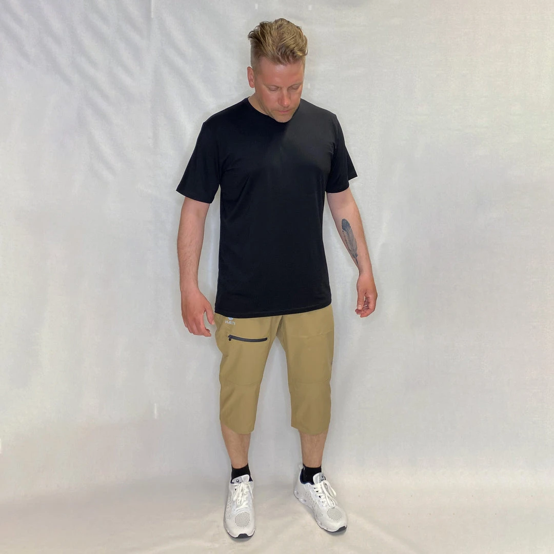 Halti Pallas Men's X-stretch Lite Capri Pants Halti Pallas Men's X-stretch Lite Capri Pants